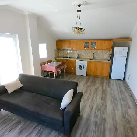 Yaz Apart Oeluedeniz Szálloda Fethiye